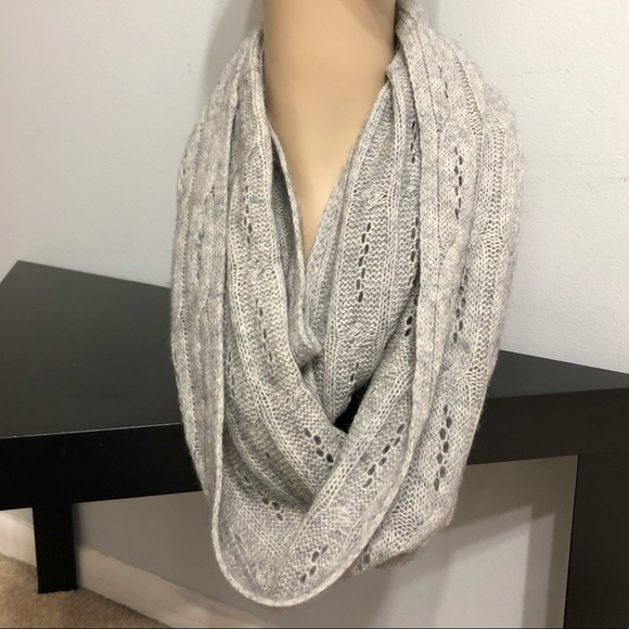 Super Soft Infinity Scarf- Firm Price - Picture 2 of 3
